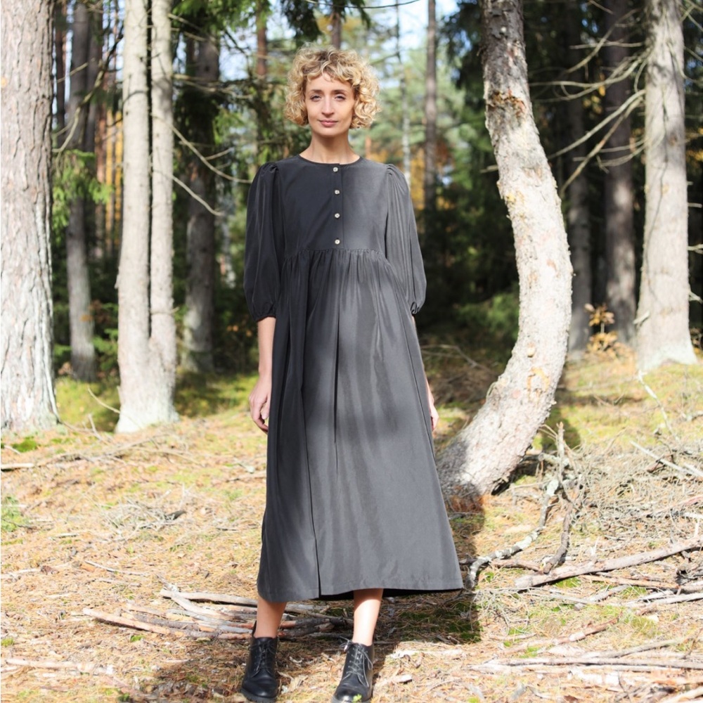 Brand new with tags maxi dress by OFF/ON size XXS